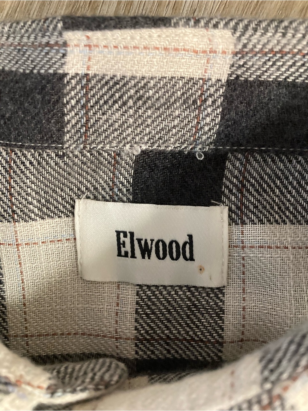 Elwood Men's Black and Cream Plaid Casual Button Down Shirt